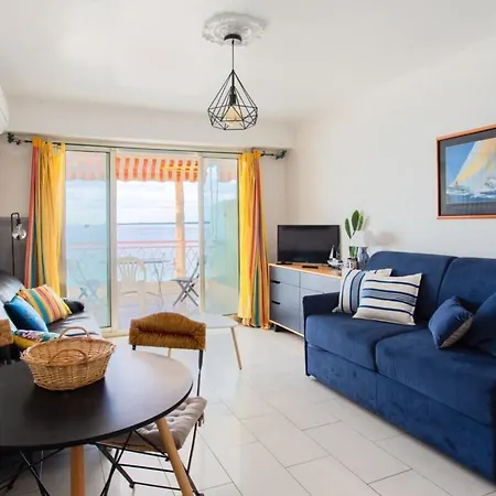 Seafront Furnished Flat